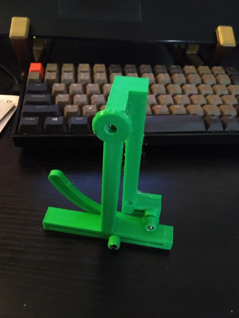 3D printed Laptop stand, "undeployed" - side view